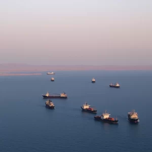 IMO, Golfo Pérsico, marineros atrapados - Imagen marítima